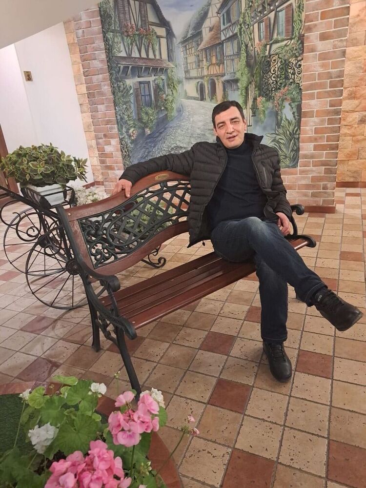  31587661  , 46 ,    --