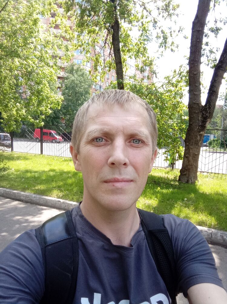  35104821  Oleg, 43 ,    