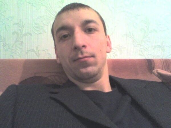  5068071  Aleks, 38 ,    