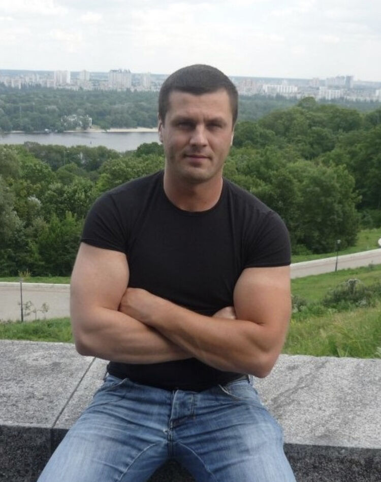 ���� 24935971 ������� Toni, 40 ���, ���� ���������� � ������