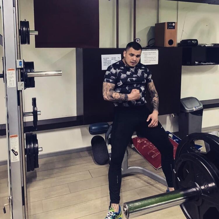  41138701  IGOR, 24 ,    Podgorica