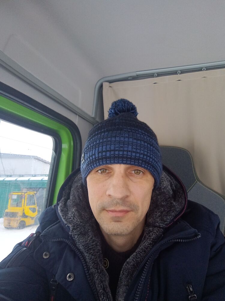  50264591  Alexander, 40 ,    