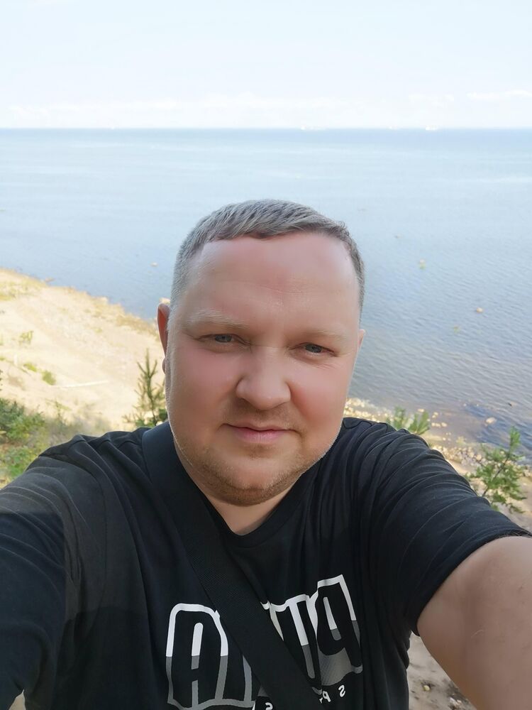  25777231  Andrey, 41 ,    