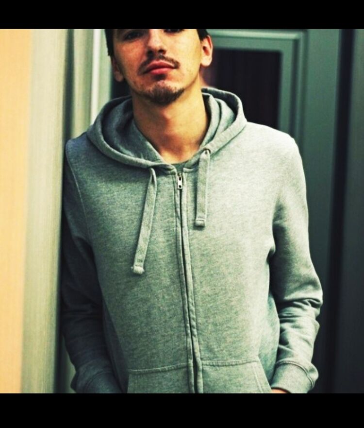 ���� 25723571 ������� �������, 44 ����, ���� ���������� � ����