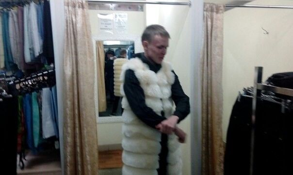  10053491  Kirill, 26 ,    