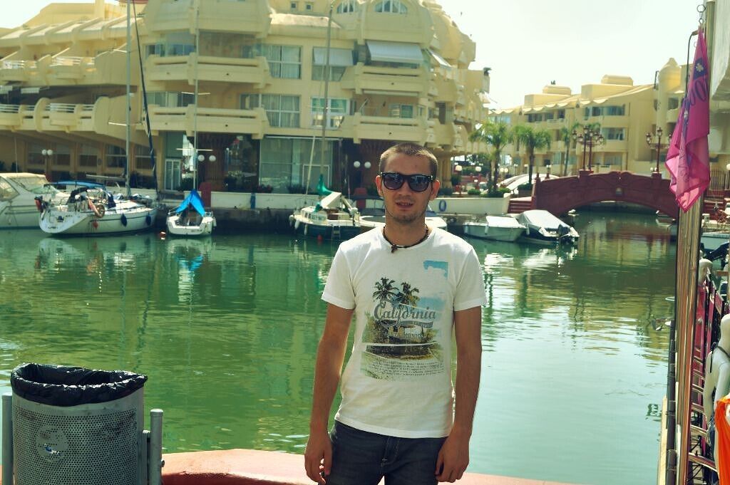 ���� 33977111 ������� Adrian, 33 ����, ���� ���������� � ��������