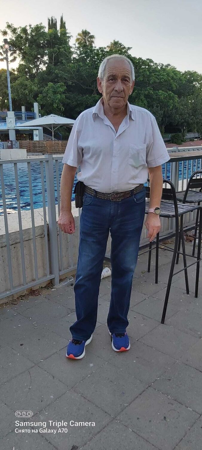 47751211  Boris, 75 ,    Tel Aviv-Yafo