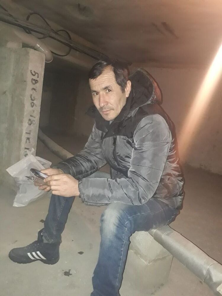  36520401  , 49 ,    -