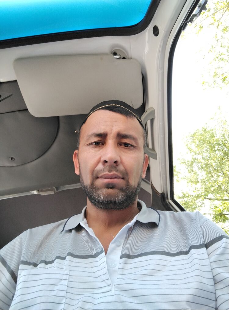  46464041  JonPolat, 40 ,    