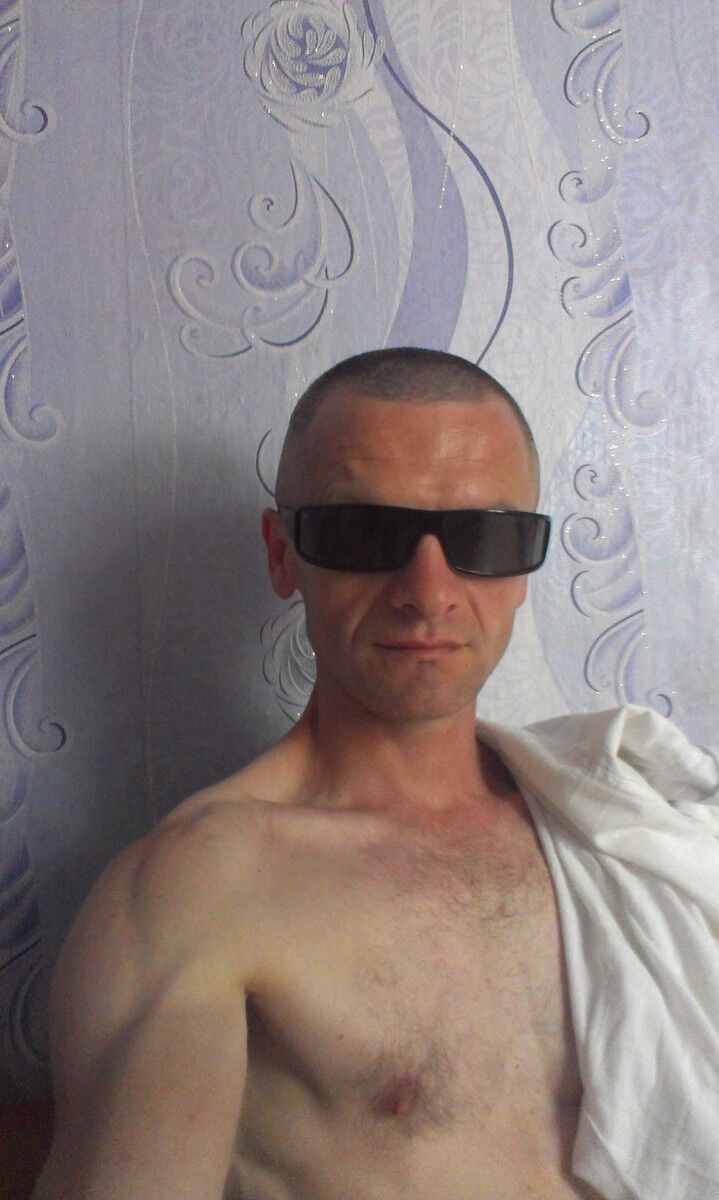  9739911  , 45 ,    