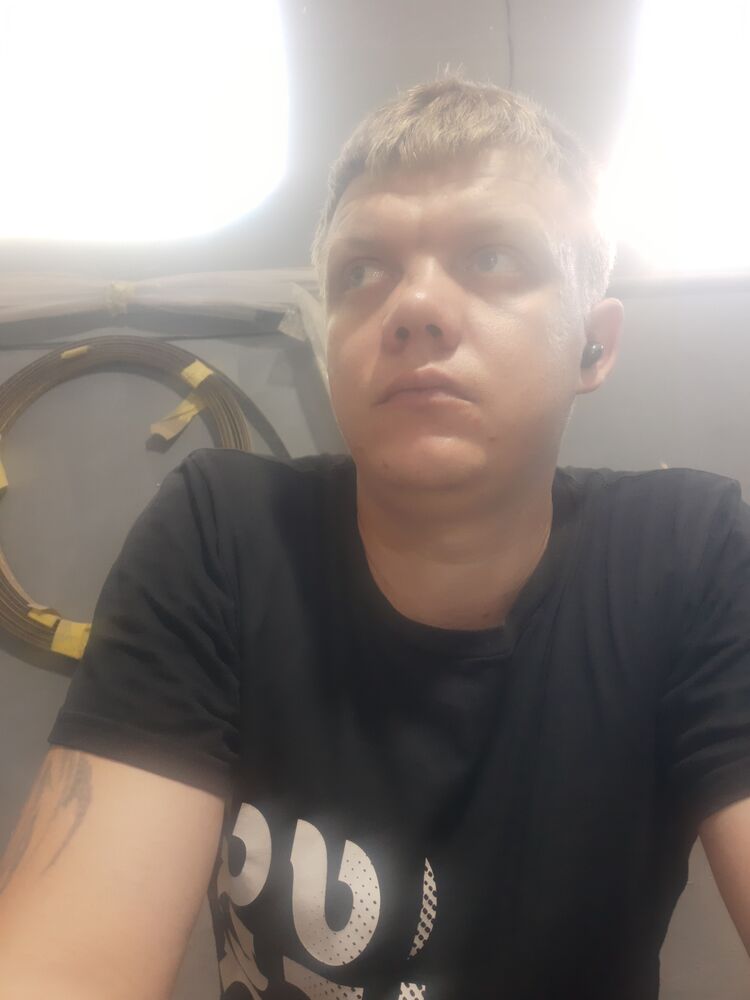  43838001  , 33 ,    