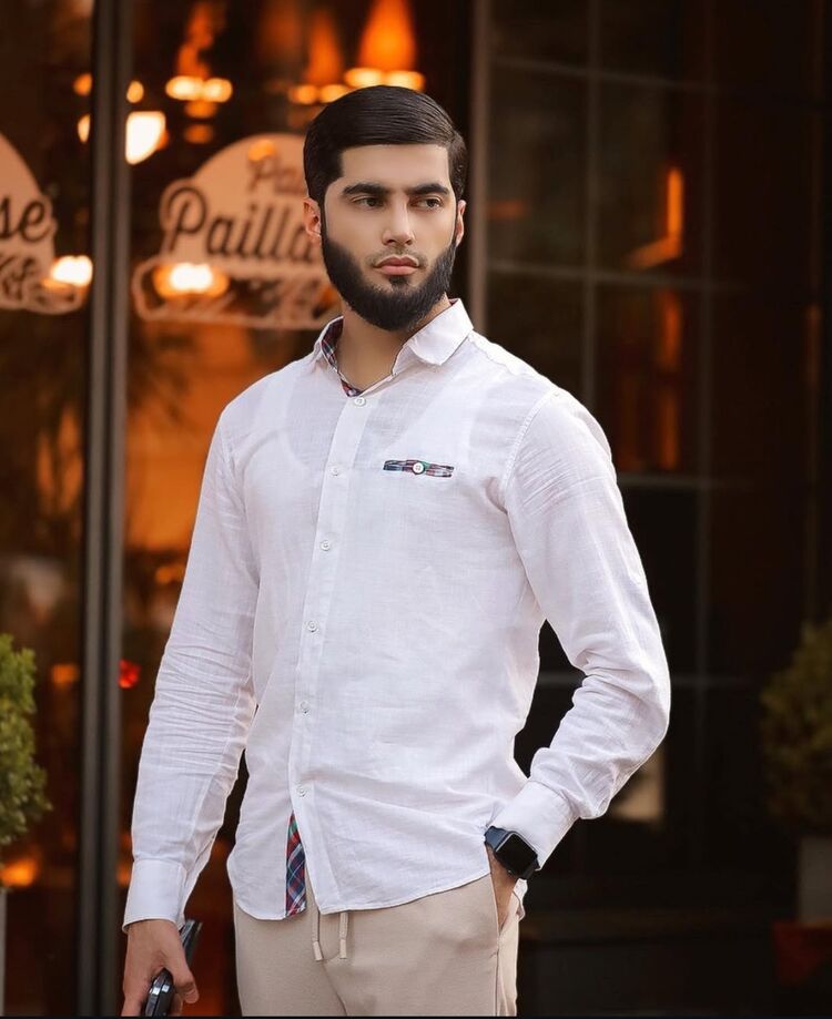  53579921  Ahmad, 25 ,    Tivoli