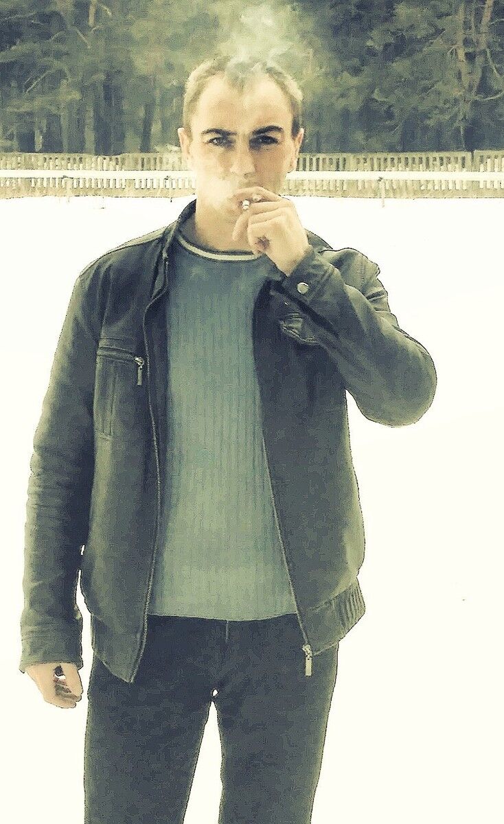  18858331  , 37 ,     