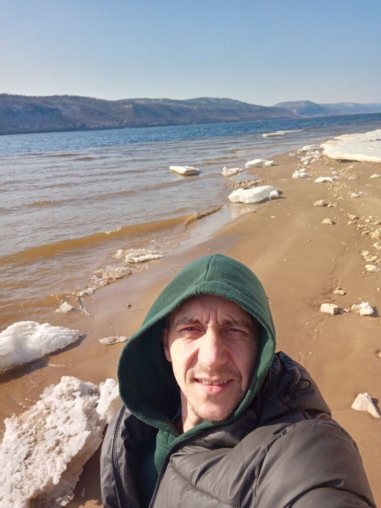  ,   Egor, 35 ,   ,   