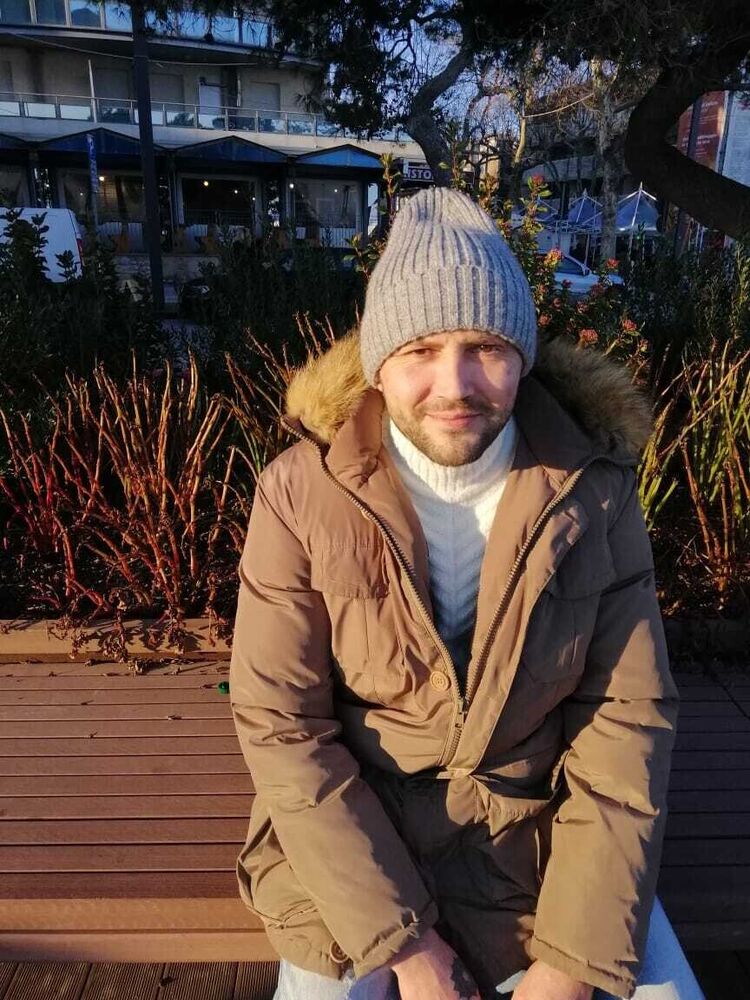  20897621  Andrey, 41 ,    Alanno