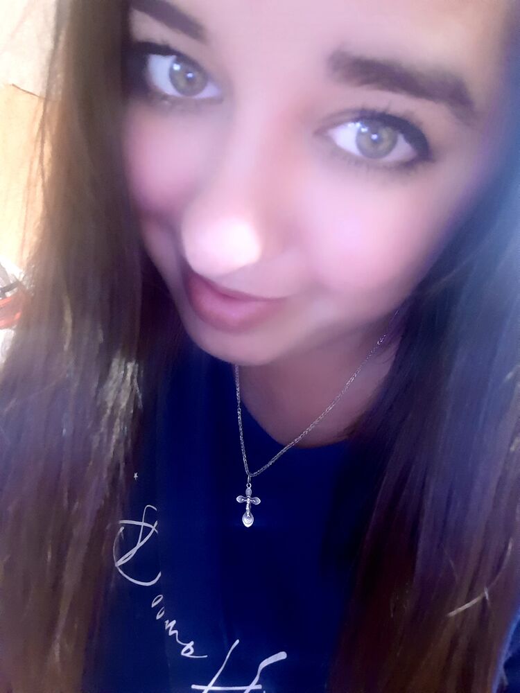  ,   Anna, 33 ,   ,   