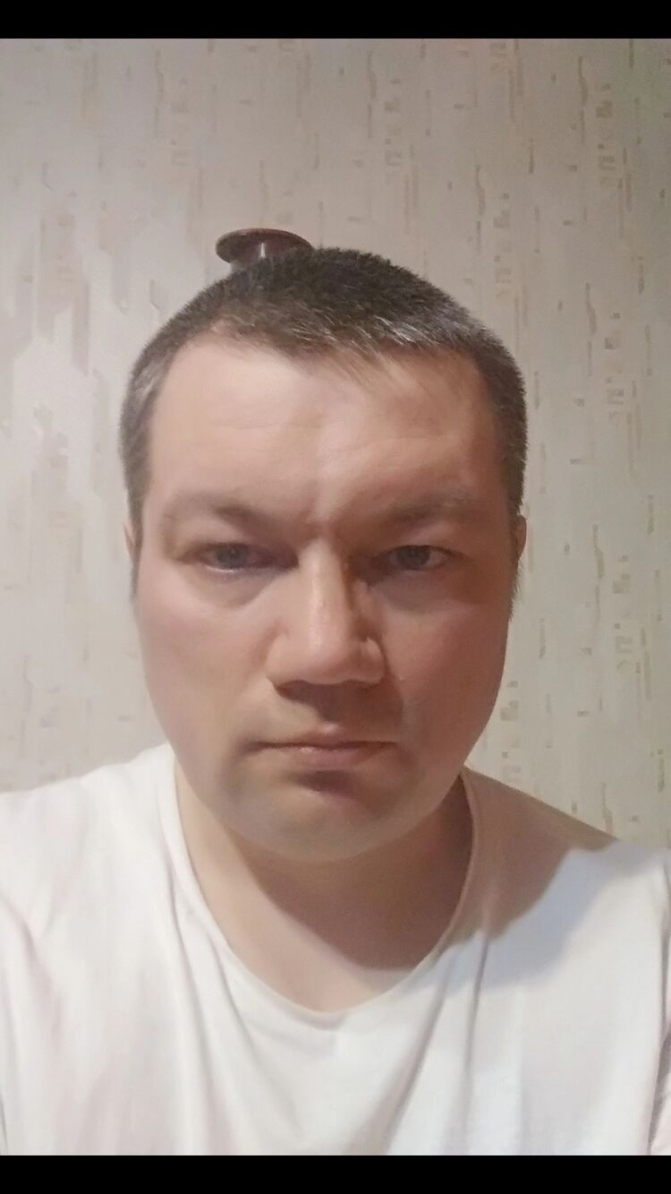  40242881  , 46 ,    