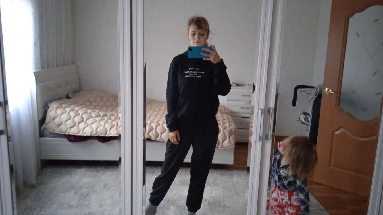  53983681  , 24 ,    