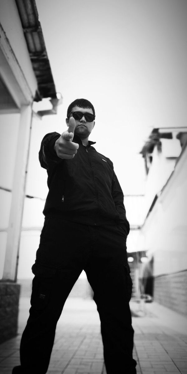  15807111  Murad, 38 ,    