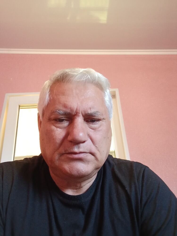  43354481  , 63 ,    
