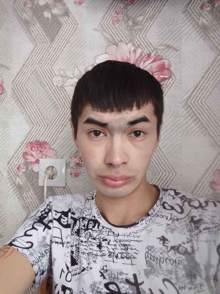  ,   Fanur, 30 ,   ,   , c , 