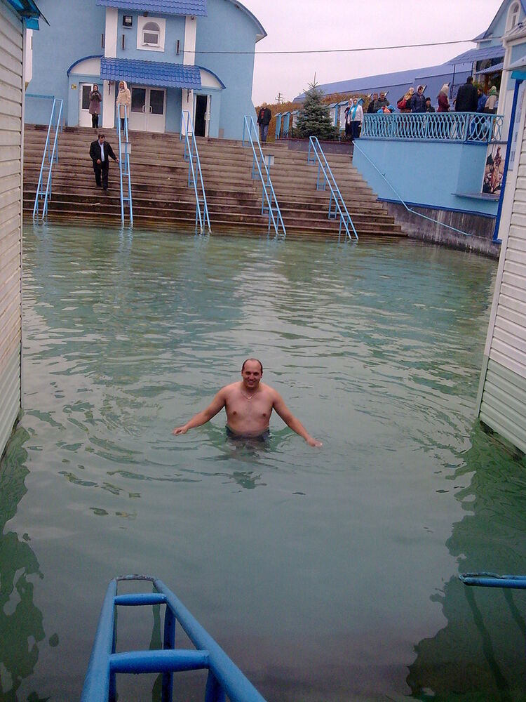  ,   Vasile, 42 ,     , c 