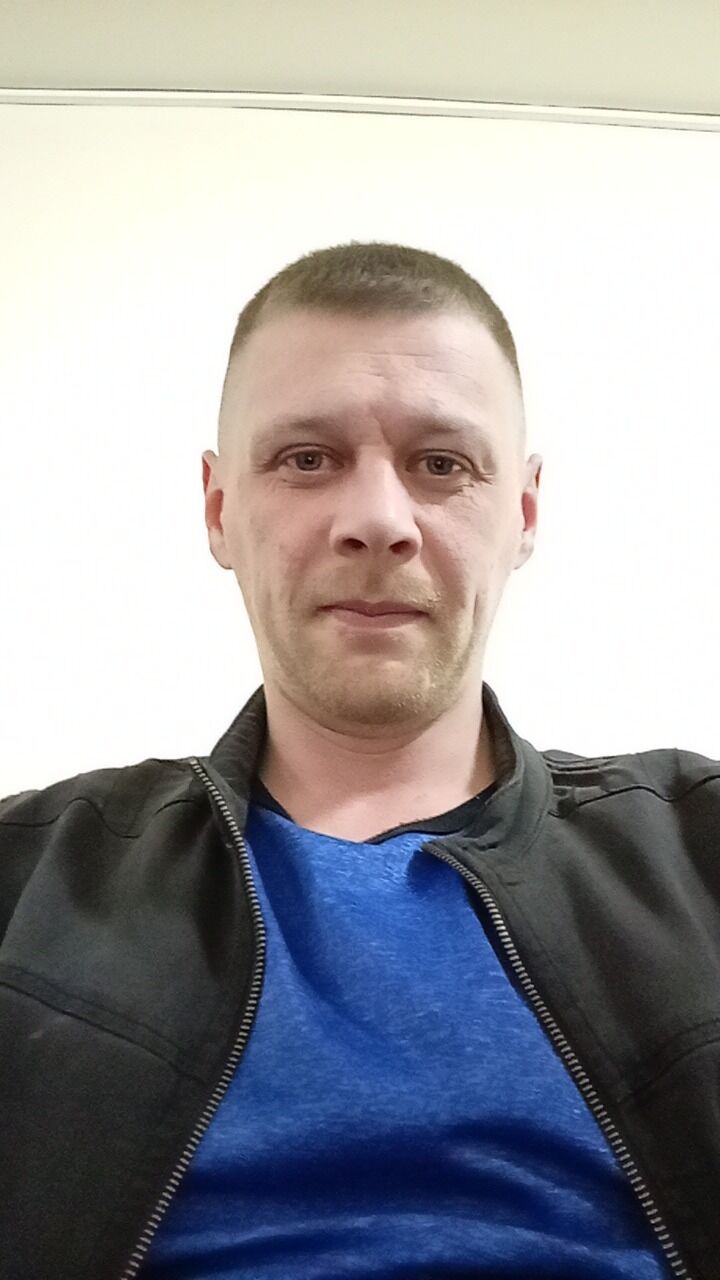  43753791  , 33 ,    