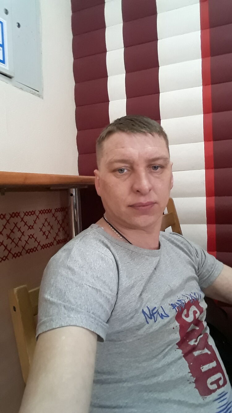  33667641  , 39 ,    