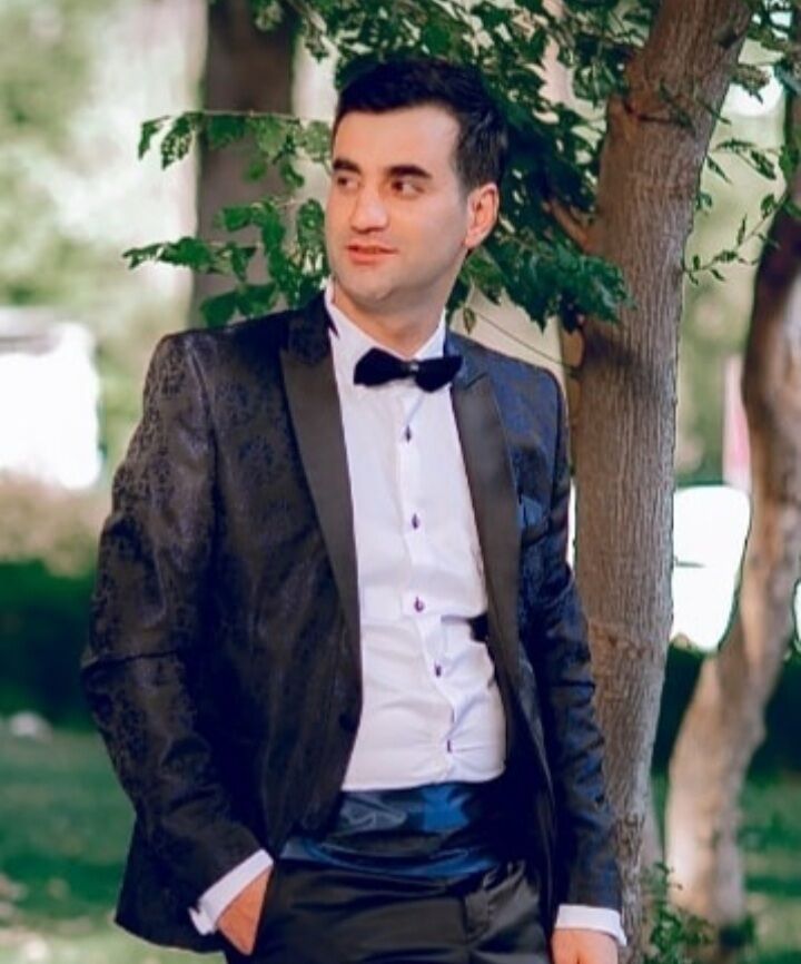  48928741  Sweetboy, 45 ,    