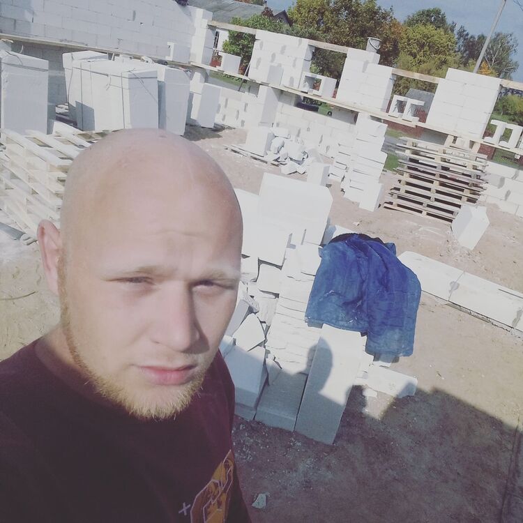  24185421  , 27 ,    