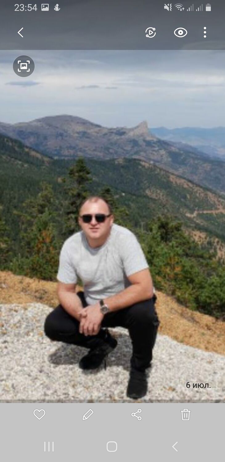  ,   David, 43 ,   ,   , c 