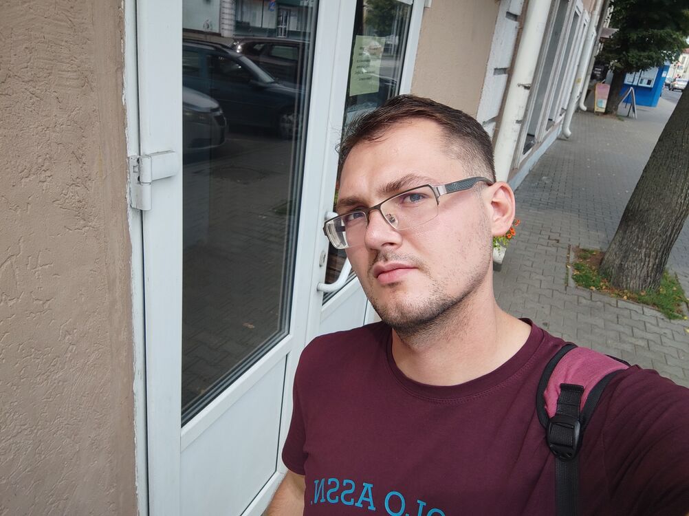  42323901  Akim, 28 ,    