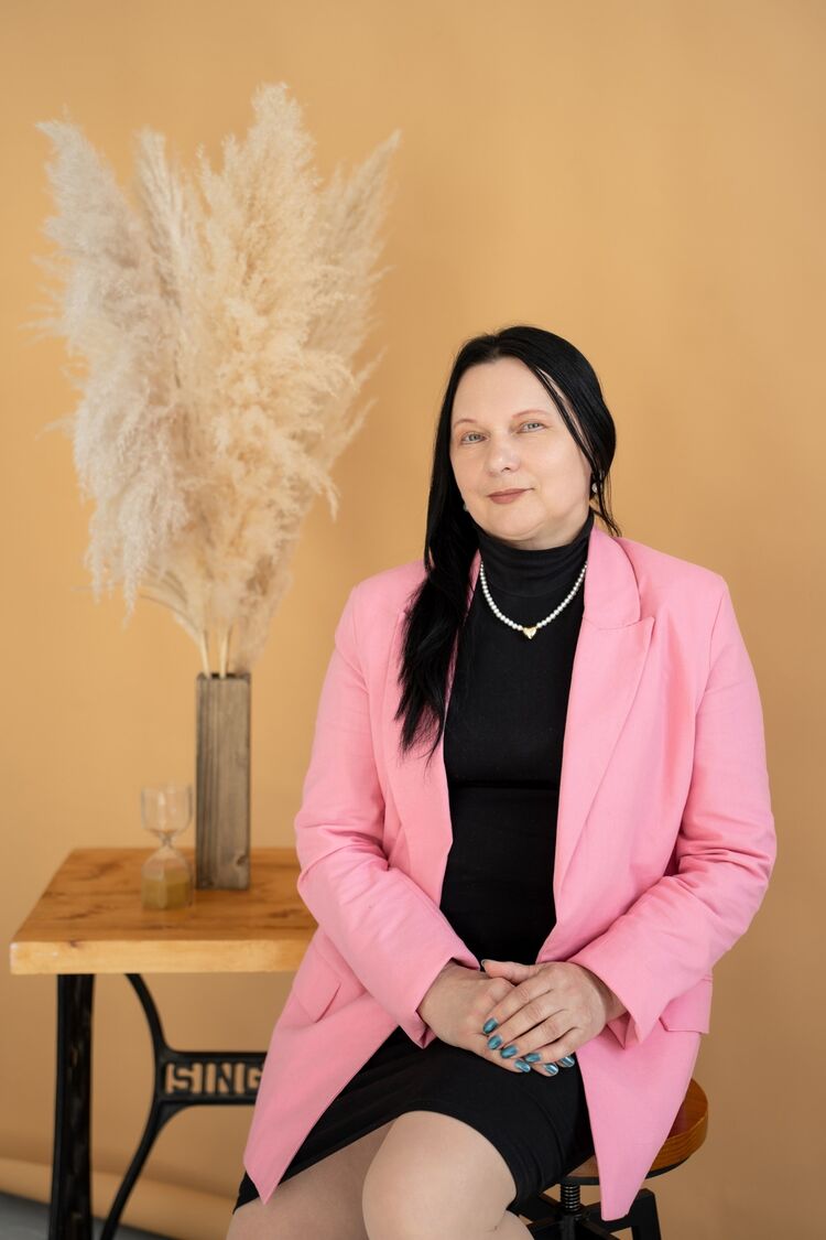  54655151  Lidia, 42 ,     