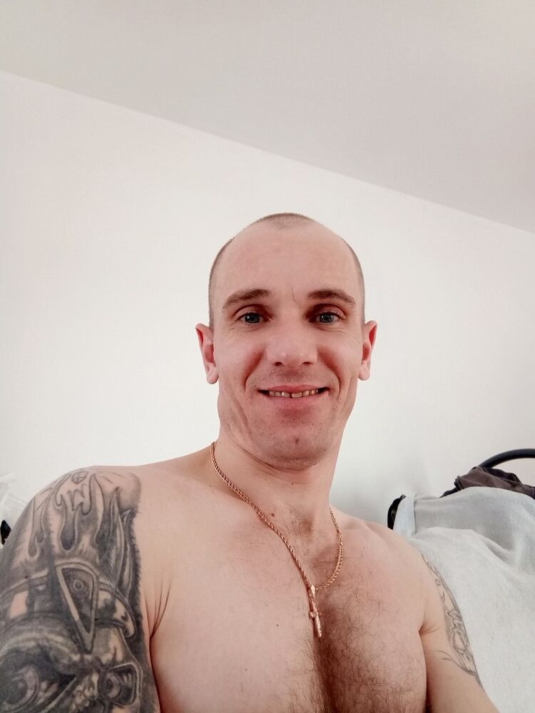  19275201  , 37 ,    