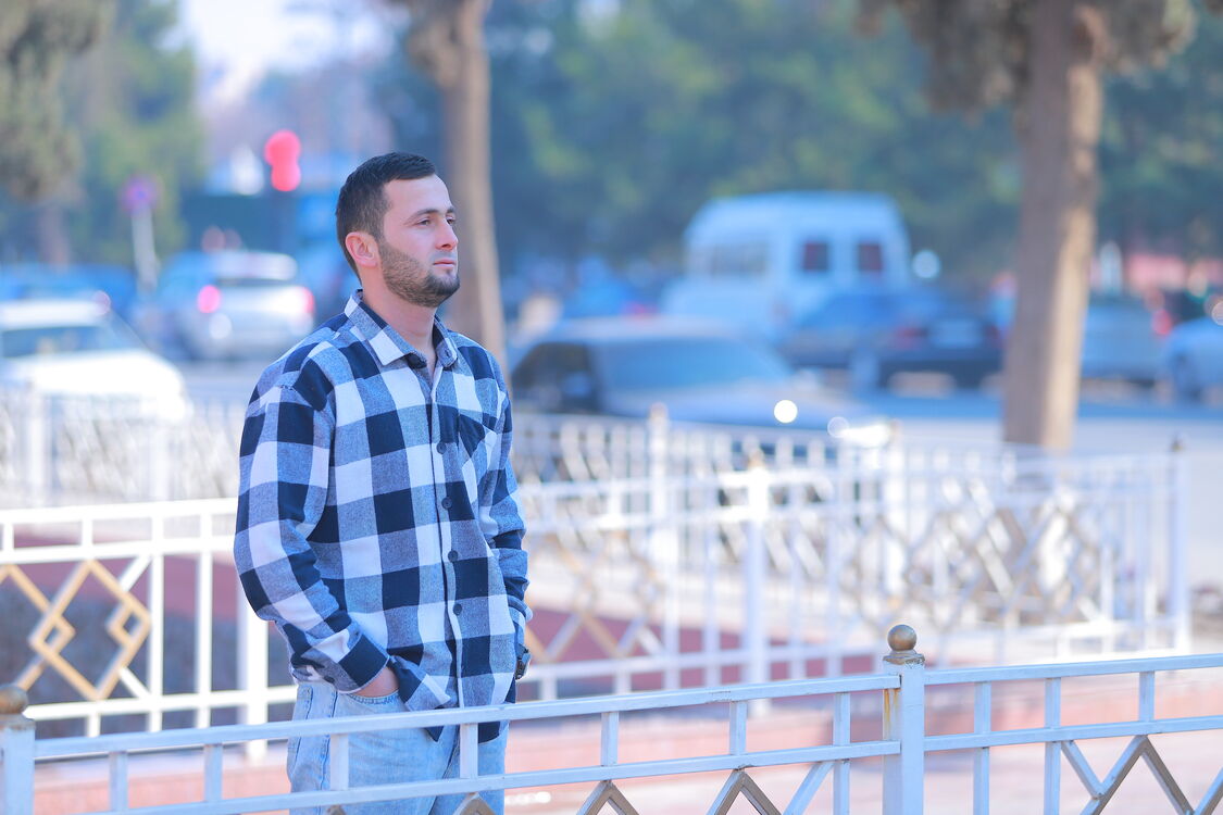  31397311  Ismil, 27 ,    