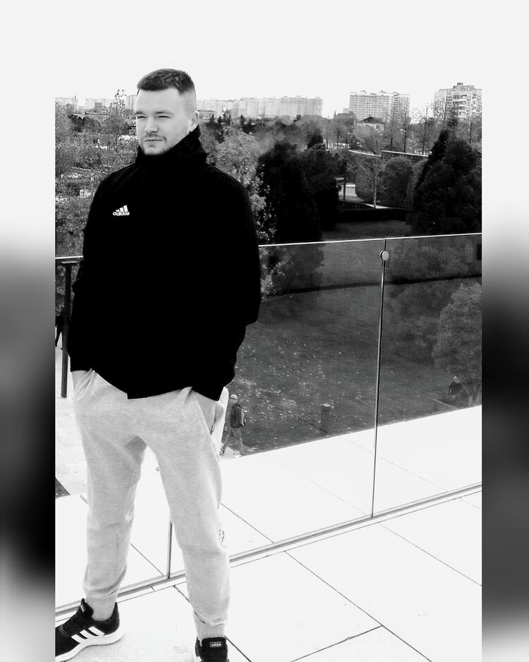  ,   Ivan, 24 ,   ,   