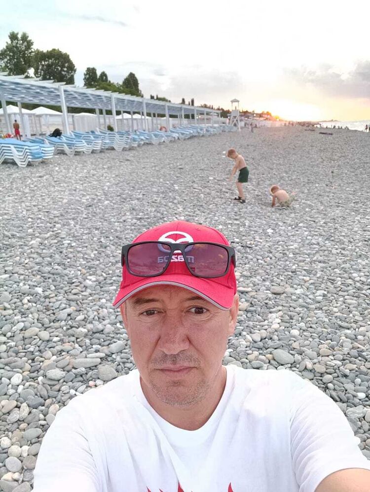  45081431  , 42 ,    