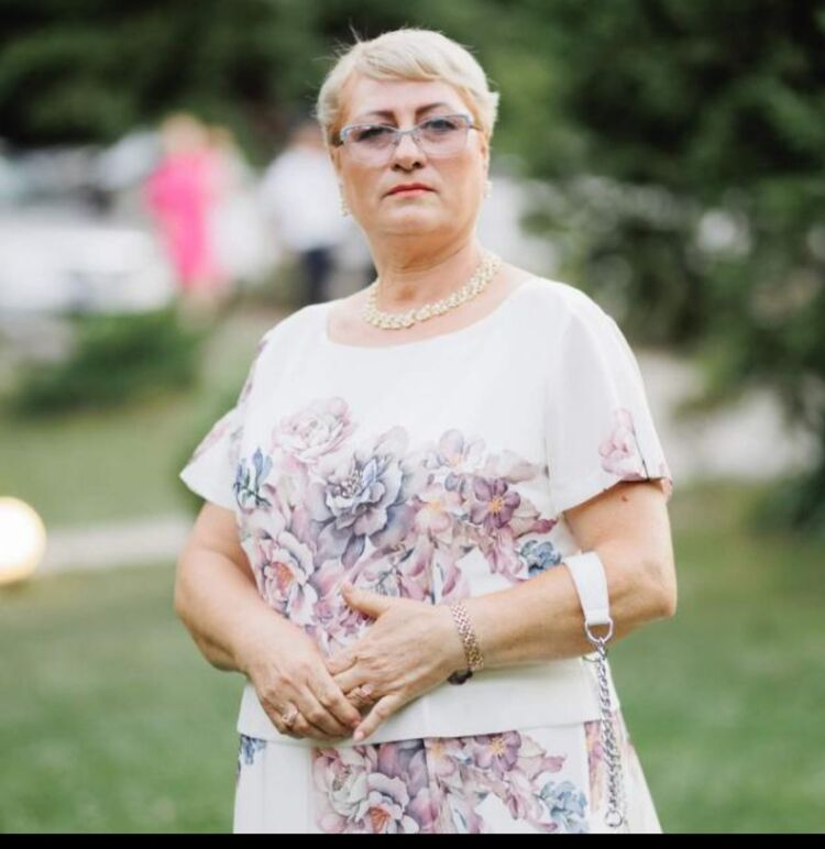  ,   , 70 ,   ,   , c 