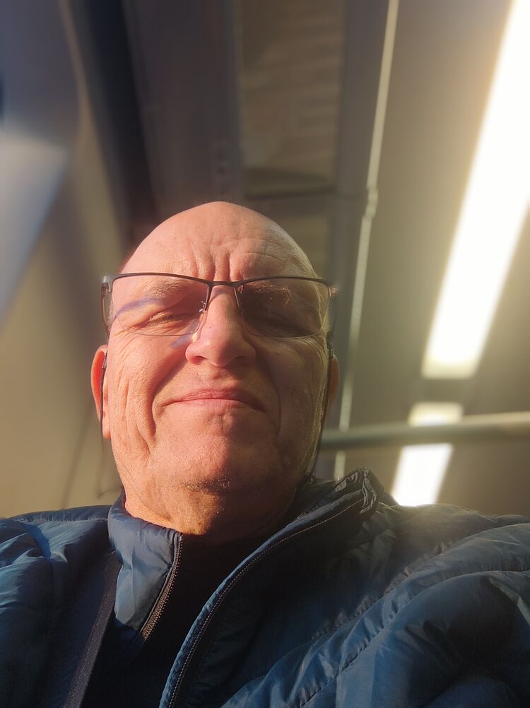  ,   Sergey, 52 ,   ,   