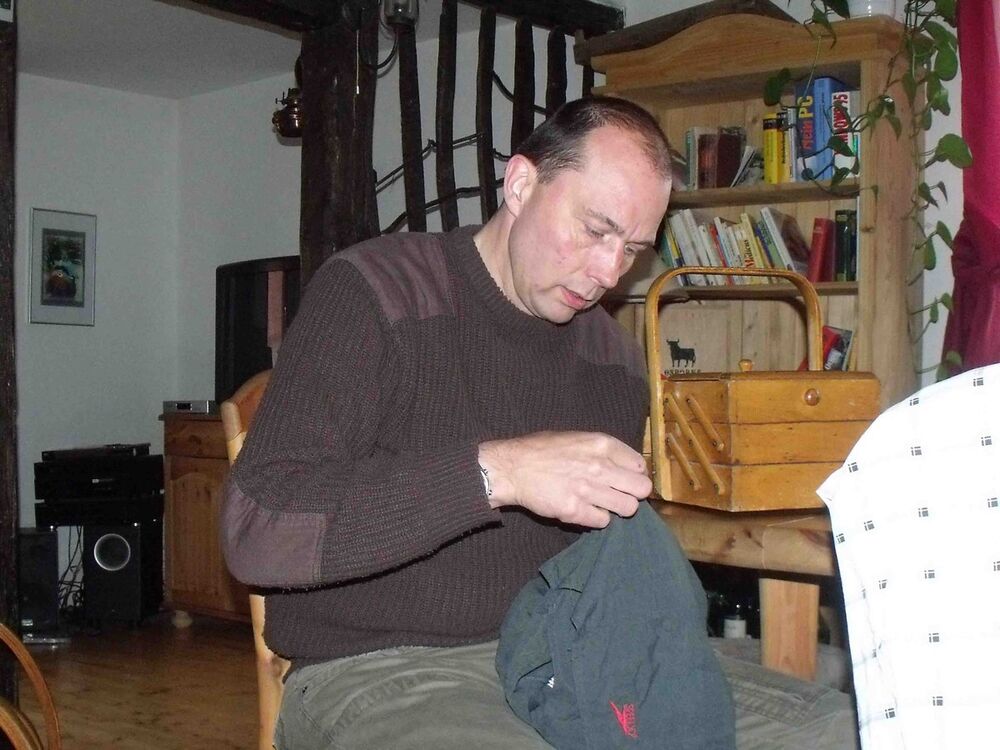  10649961  Kenneth Mill, 64 ,    -