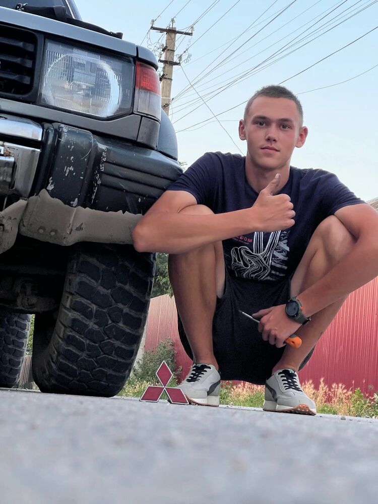  ,   Alexandr, 23 ,   ,   