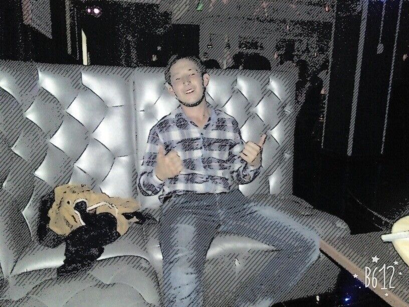  ,   Temirlan, 28 ,   