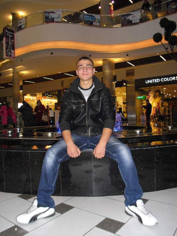 5583881  Viorel, 31 ,    