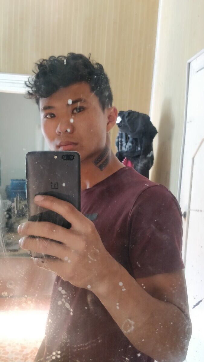  20387721  Aziz, 24 ,    