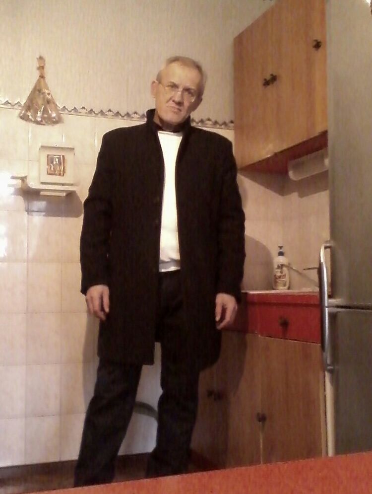  5752161  EYGEN, 59 ,    