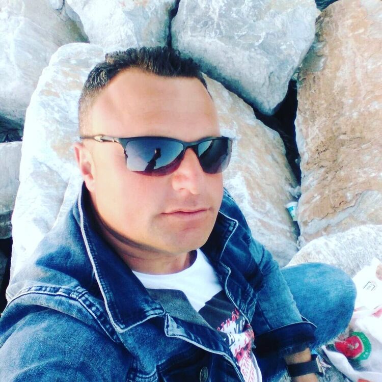  Korukoy,   Nurik, 43 ,   ,   , c 
