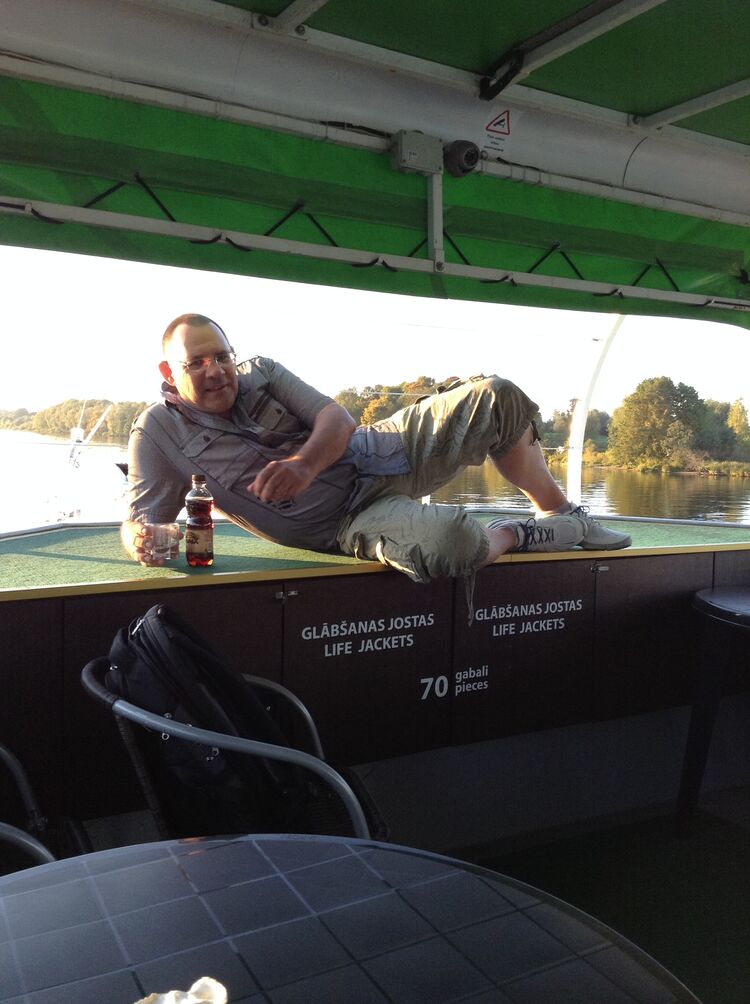  ,   Valeri, 54 ,   ,   