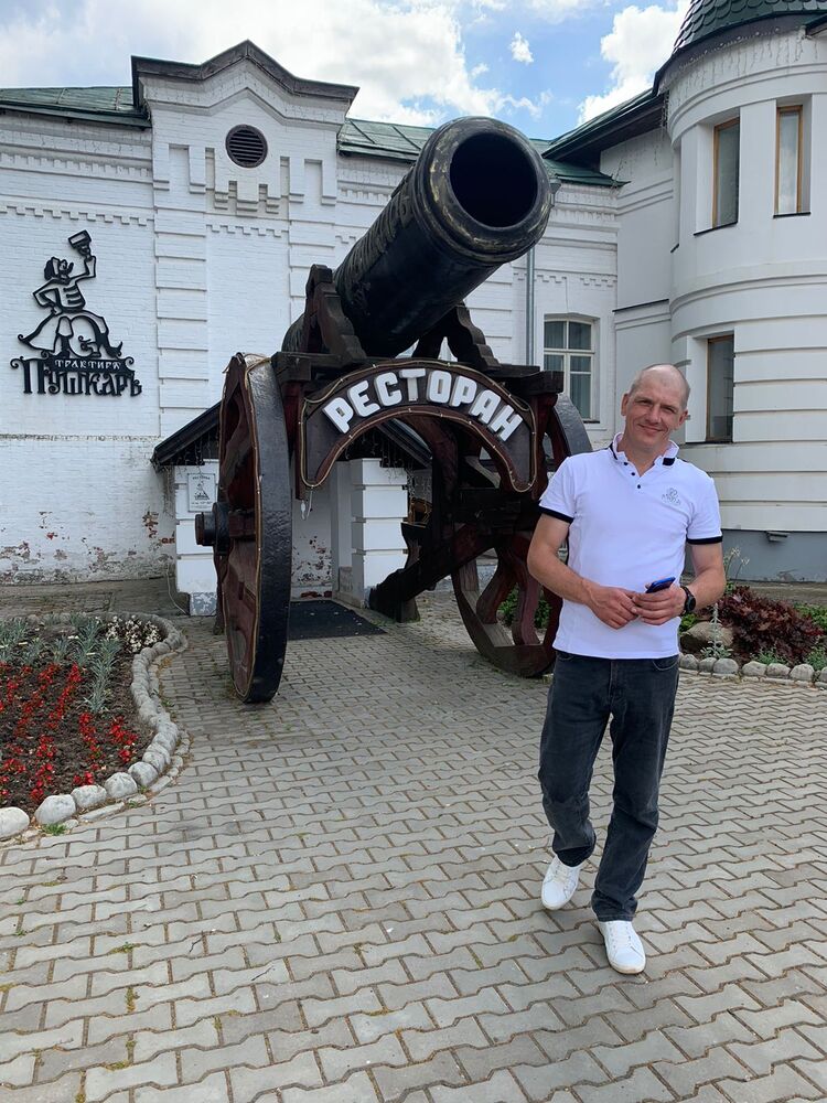  ,   Stepan, 43 ,   ,   