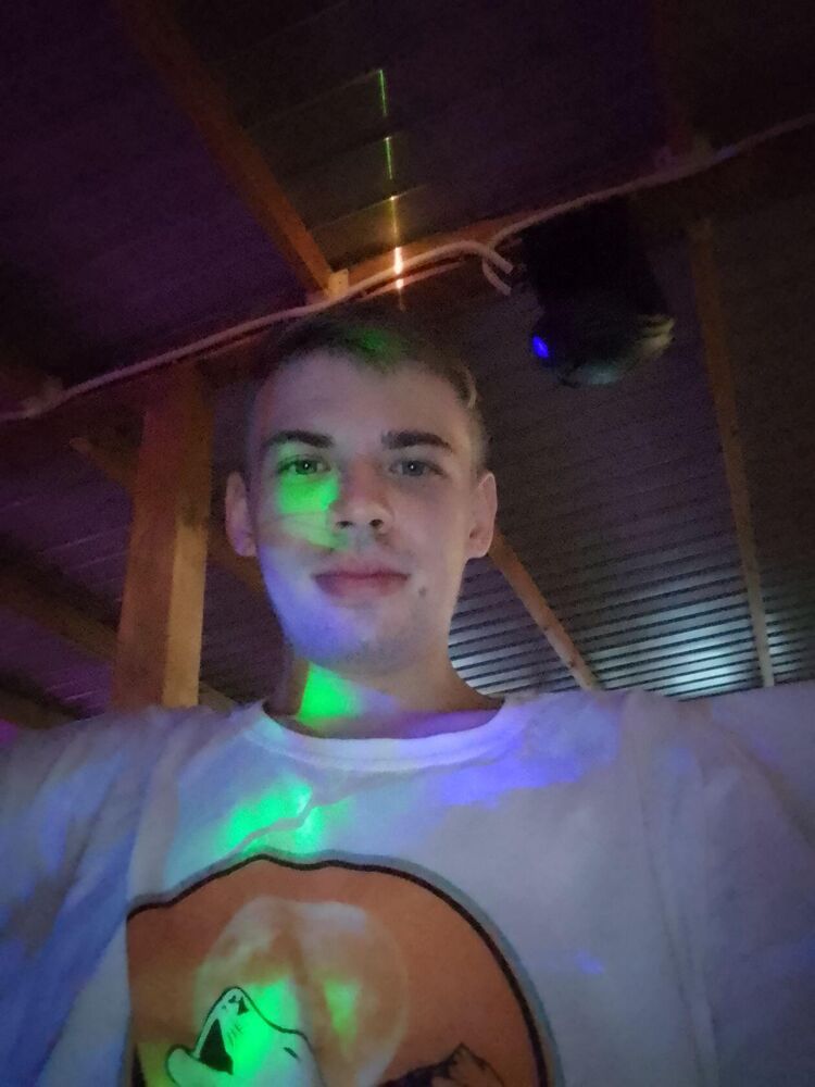 51539751  , 25 ,    