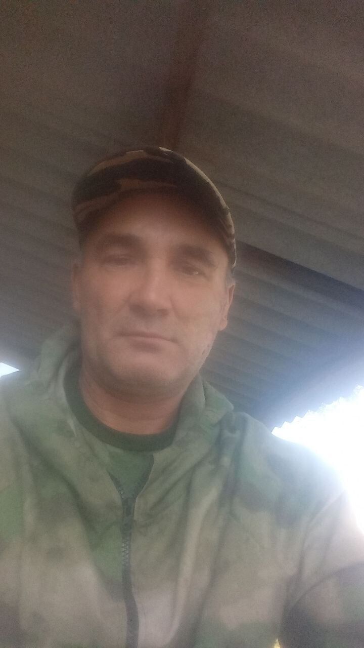  46208981  , 51 ,     